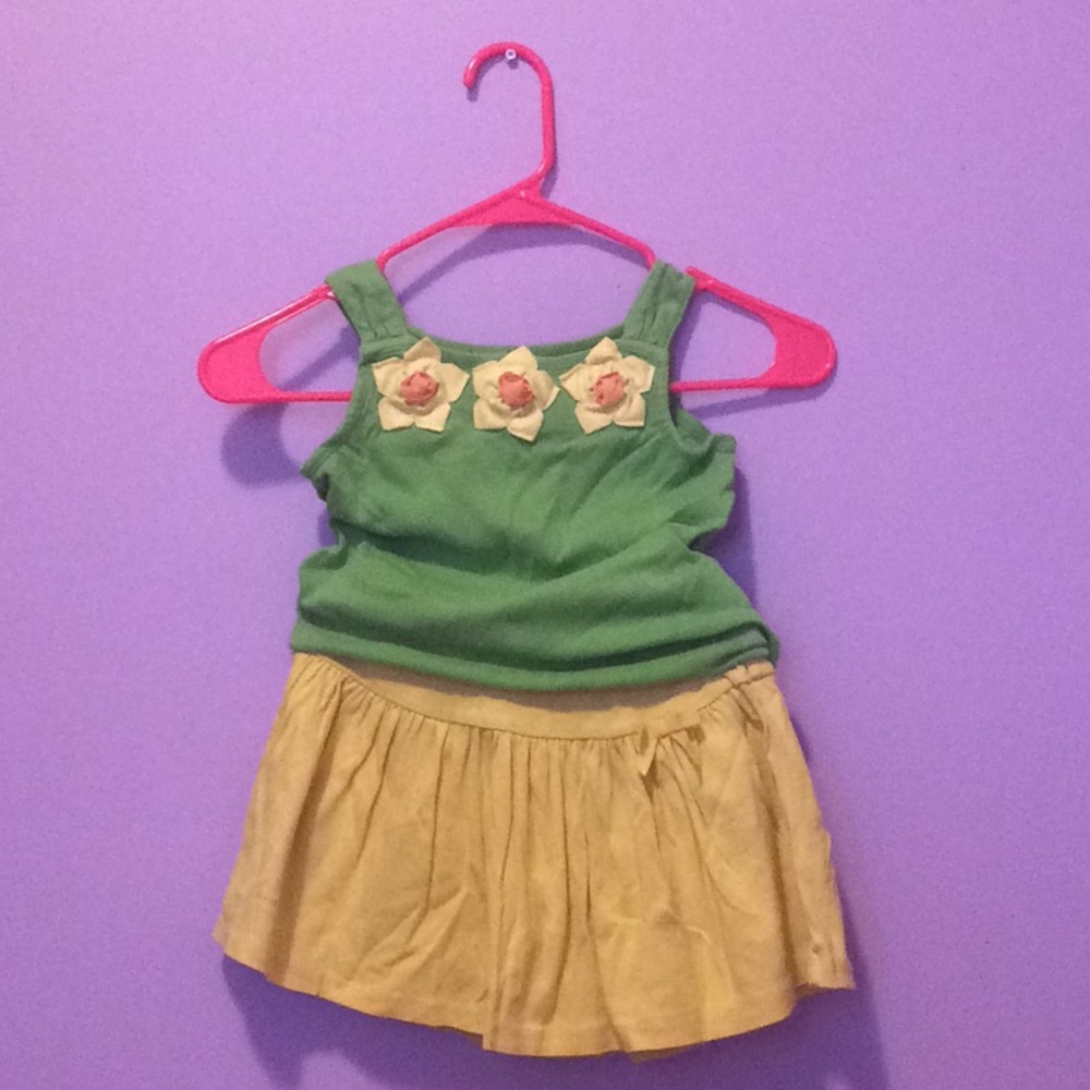 Gymboree Green and Yellow Set
